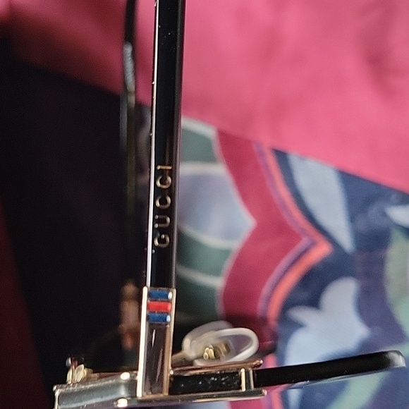 Authentic Gucci Sunglasses - Picture 6 of 13